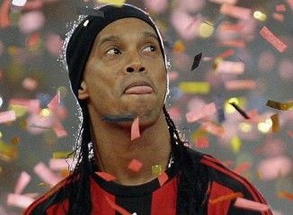 ronaldinho3.jpg